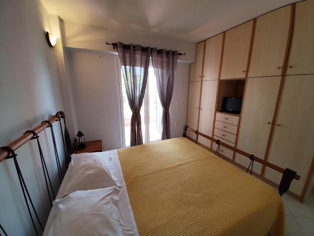 Nefeli Apartment Livadi  Екстериор снимка