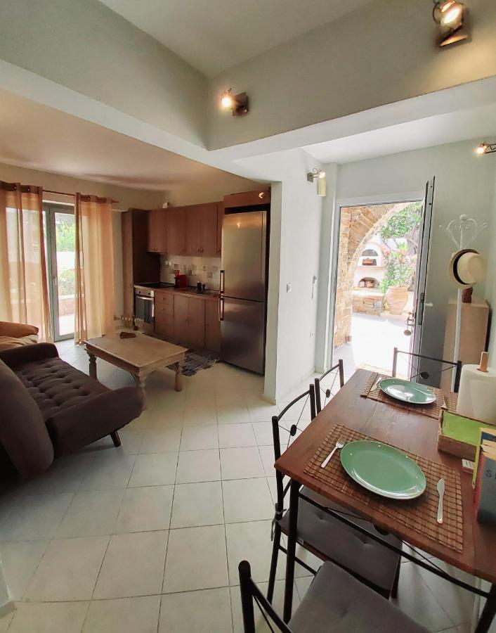 Nefeli Apartment Livadi  Екстериор снимка