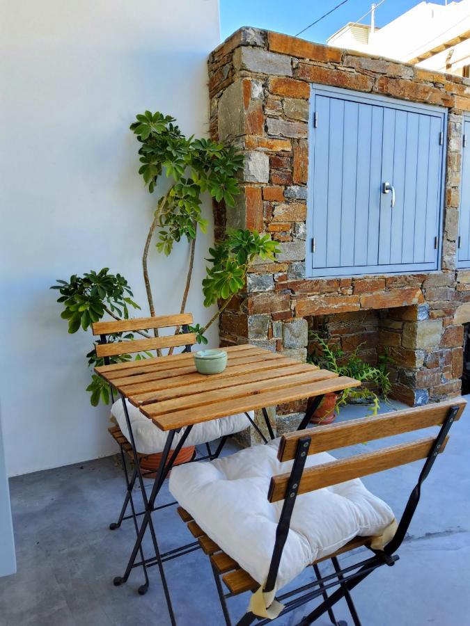 Nefeli Apartment Livadi  Екстериор снимка