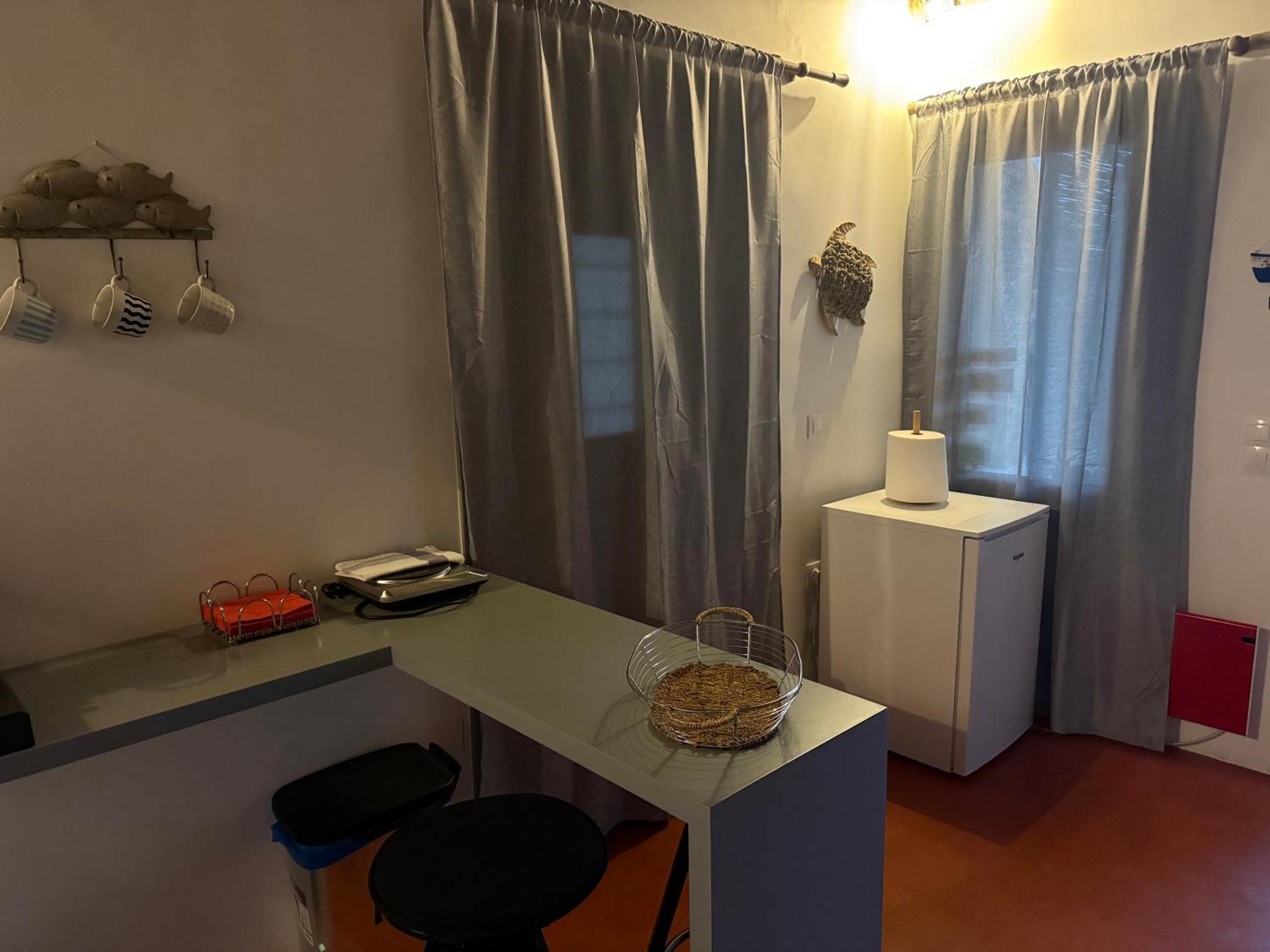 Nefeli Apartment Livadi  Екстериор снимка